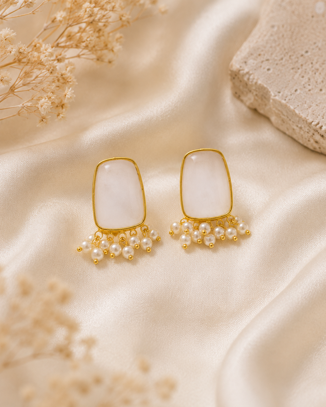 Vedaaa Ivory White Pearl Stud Earrings